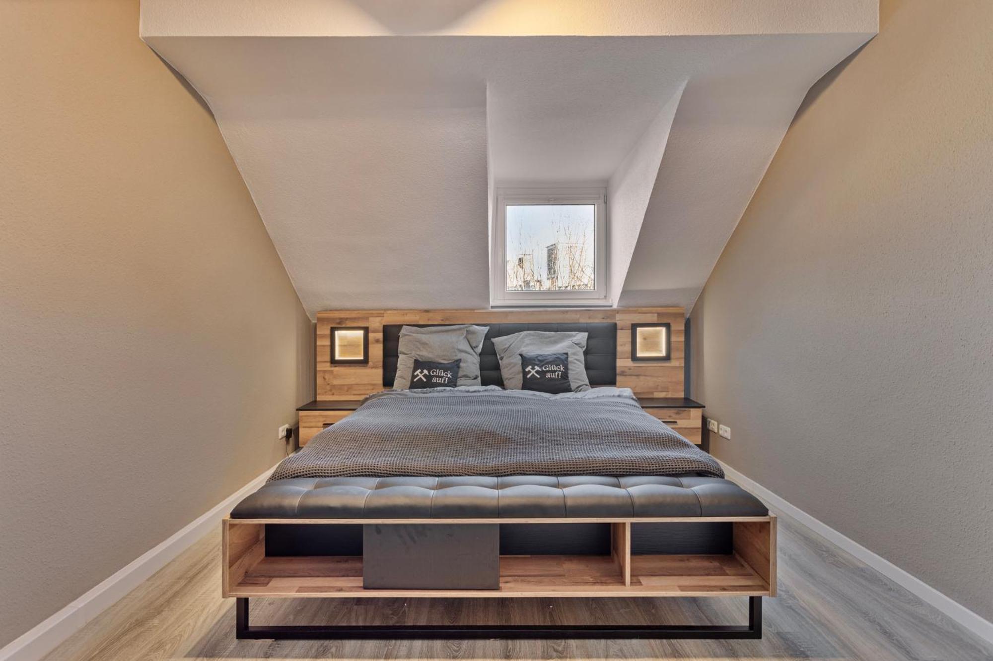 Zeche Trifft Villa Apartments By Cordis Sky Fuer Bis Zu 4 Personen 5 Minuten Zur Messe Essen Oder Hauptbahnhof Bagian luar foto